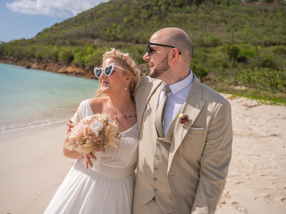 Hochzeitspaar Shooting am Strand 