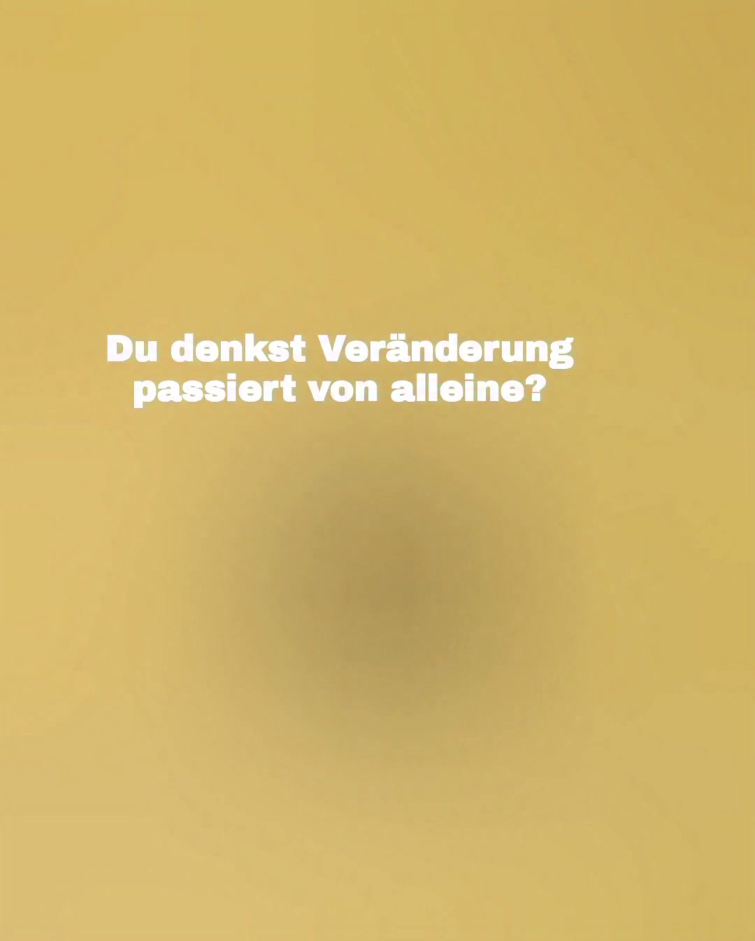 Du weißt längst, dass es so nicht weitergeht.

Aber du gehst trotzdem weiter.

Nicht, weil du es nicht kannst.
Sondern weil du es gewohnt bist.

Und genau das ist der Punkt, an dem sich nichts verändert.

Du musst da nicht allein durch.

#bergreiz #p