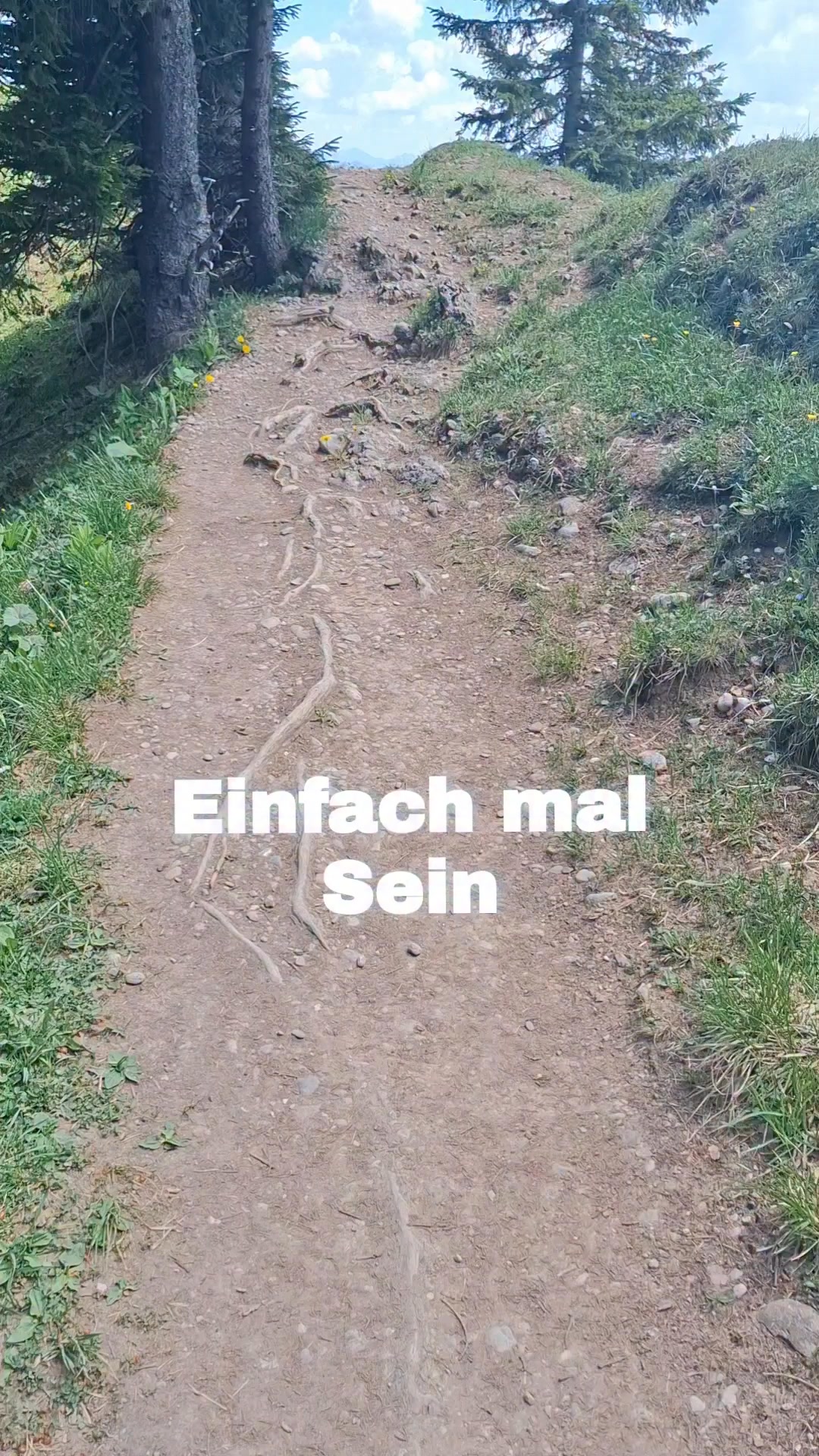 Einfach mal sein.

Nicht leisten.
Nicht optimieren.
Nicht funktionieren.

Einfach einen Moment da sein.

Manchmal ist das mehr, als wir uns im Alltag erlauben.

#EinfachMalSein #KraftTanken #Natur #Achtsamkeit #Bergreiz