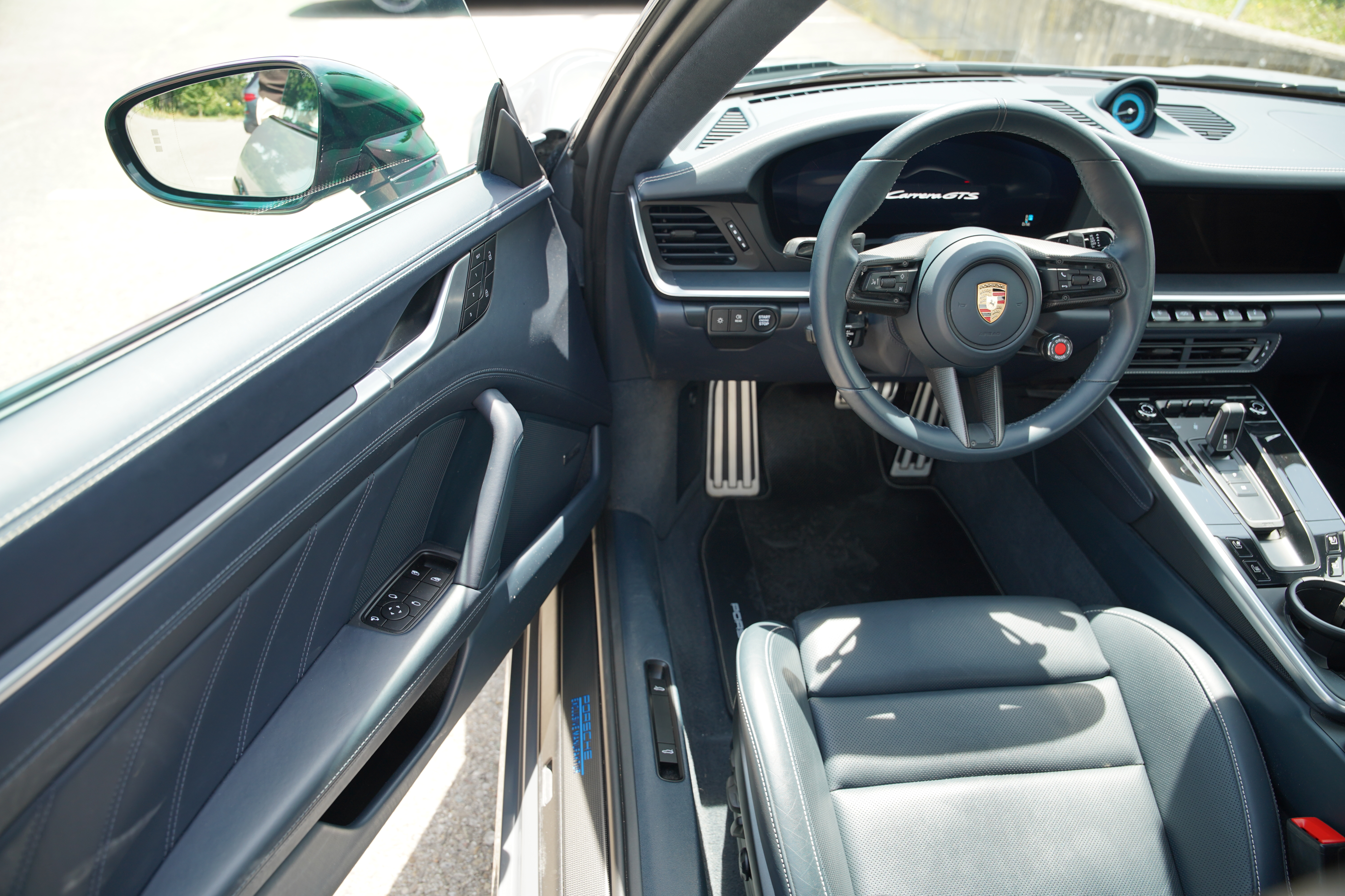 car-pic