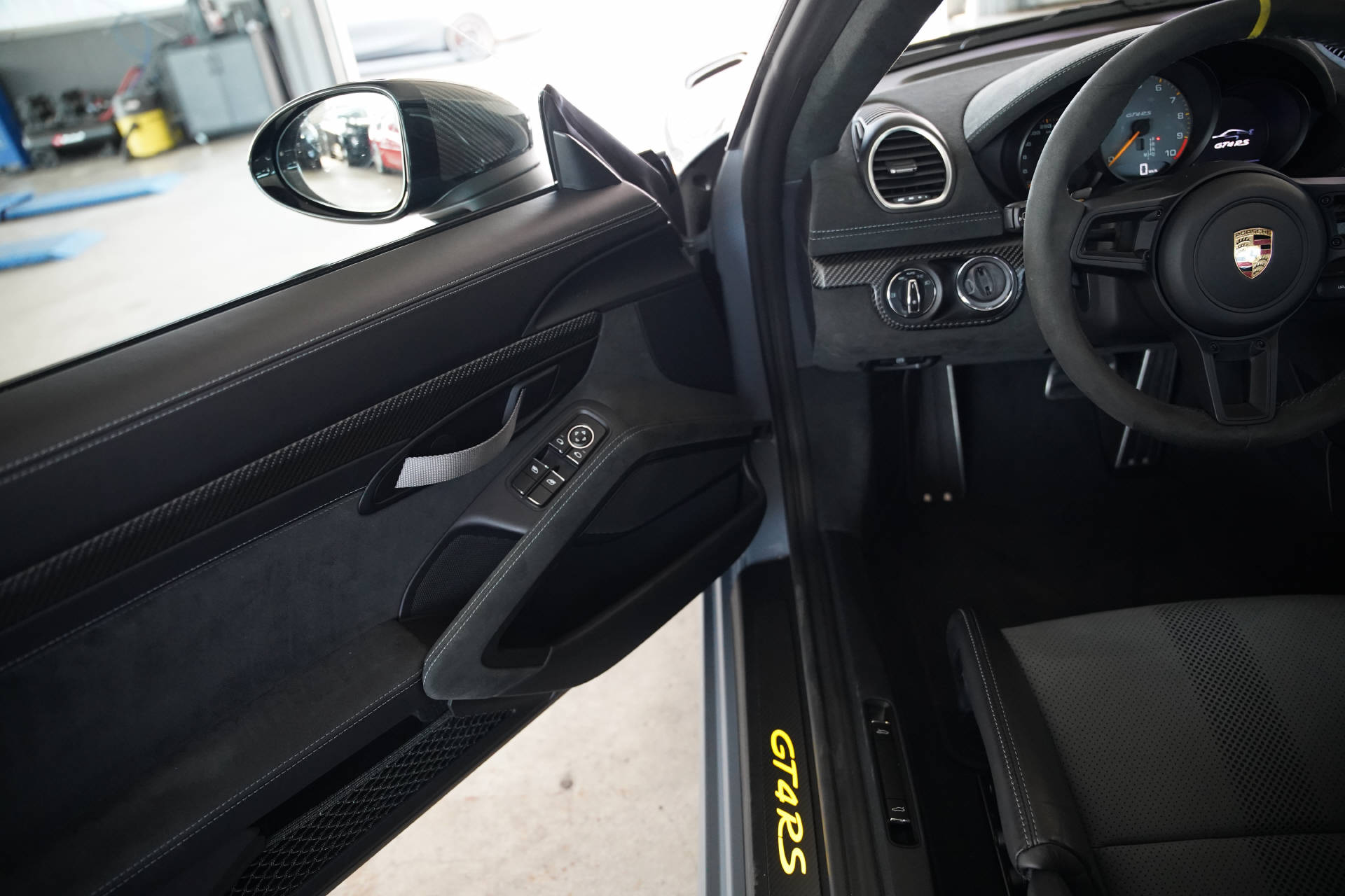 car-pic