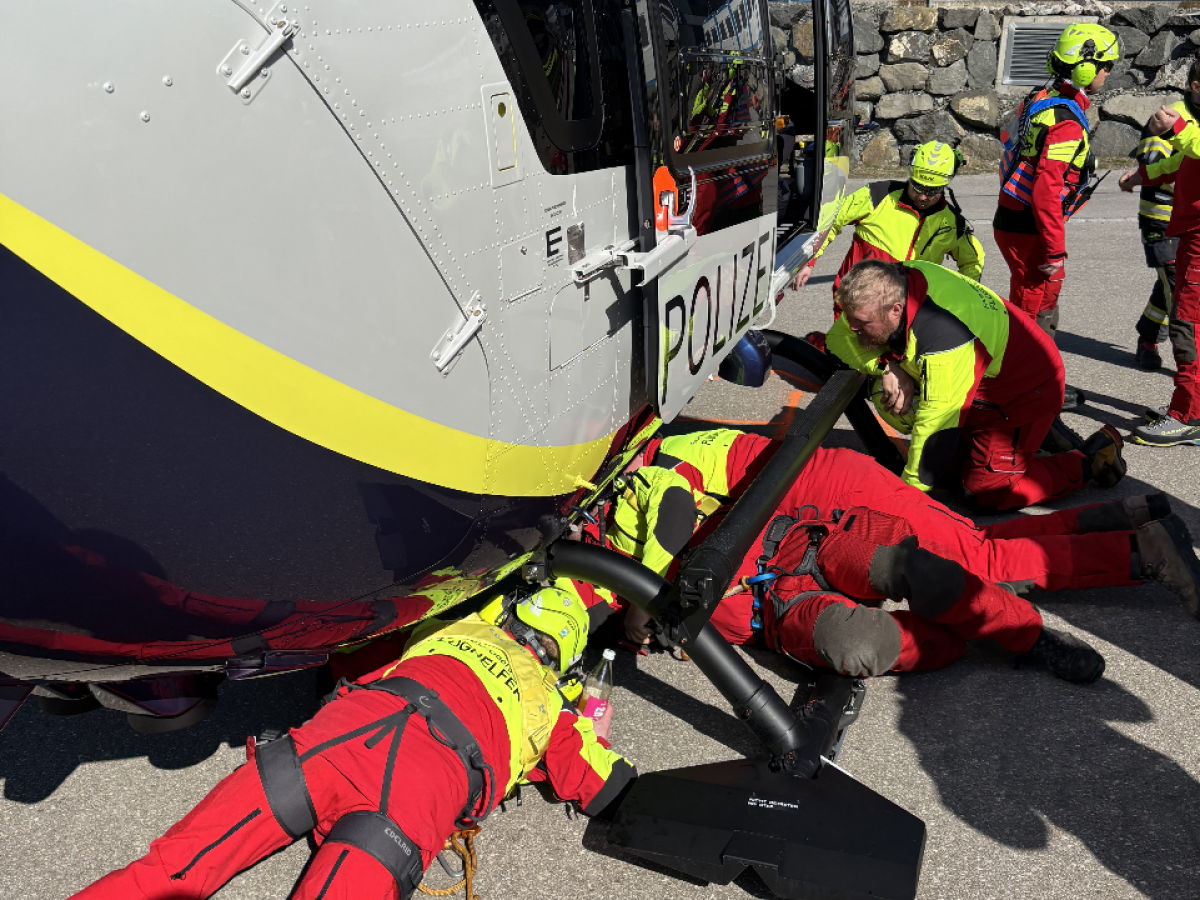 Unterweißung an der H145