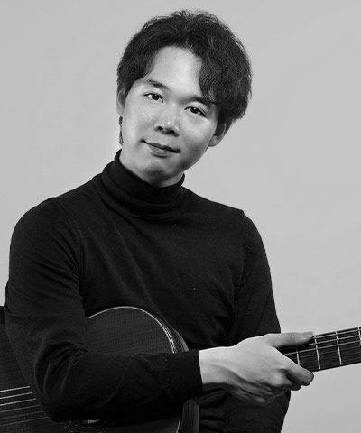 Mingyao Zhang<br>Gitarre, E-Gitarre