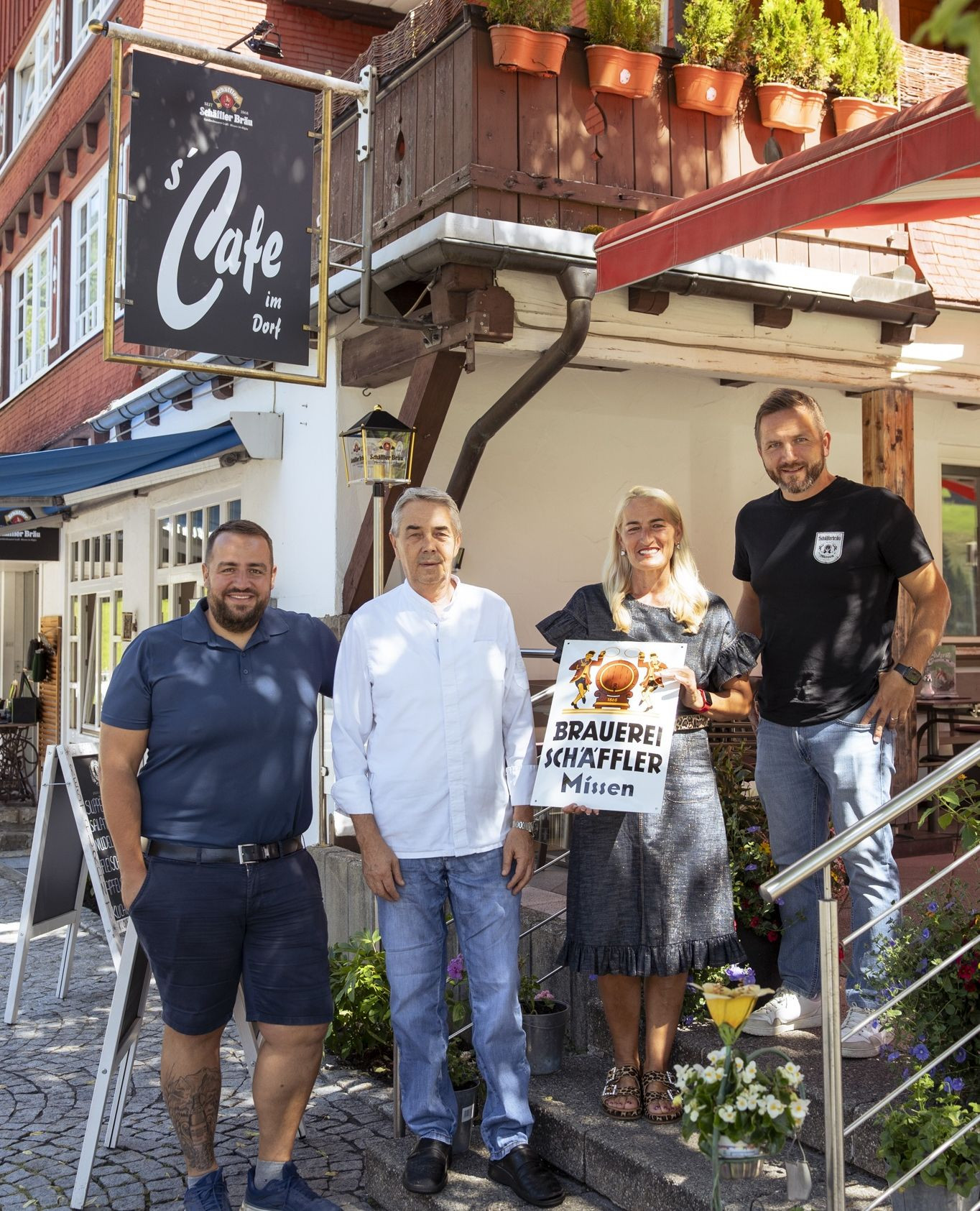 Schäffler X s`Cafe im Dorf - Kleinwalsertal⁠
⁠
Mit s’Café im Dorf in Hirschegg dürfen wir euch einen neuen Schäffler-Partner vorstellen.⁠
⁠
Mitten im Dorf gelegen, ist das Café ein richtig schöner Platz für alle, die es gemütlich mögen. Hier gibt’s f