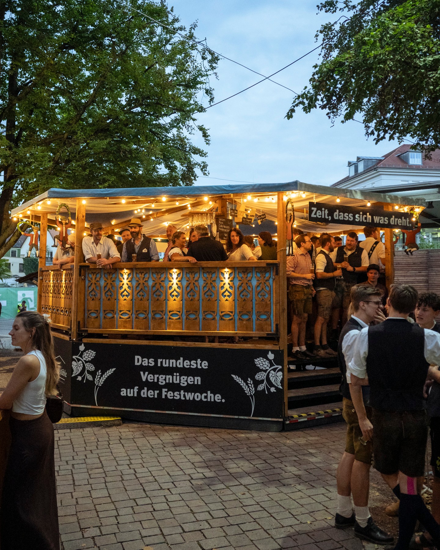 Die Allgäuer Festwoche läuft — und wir sind mittendrin! ??⁠
⁠
Seit Samstag ist in Kempten wieder Festwochenzeit und wir dürfen jetzt schon sagen: Die Stimmung ist mega, die Gespräche sind richtig gut und es macht einfach Freude, so viele bekannte und