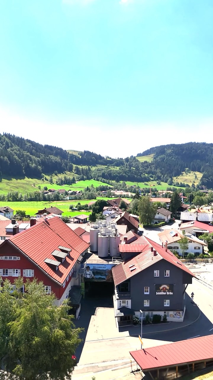 Die etwas andere Brauereiführung ?
Samu und Korbi zeigen euch die Brauerei auf ihre Art ?
#spassmusssein #wirliebenbier #hauptsachschäffler #missen