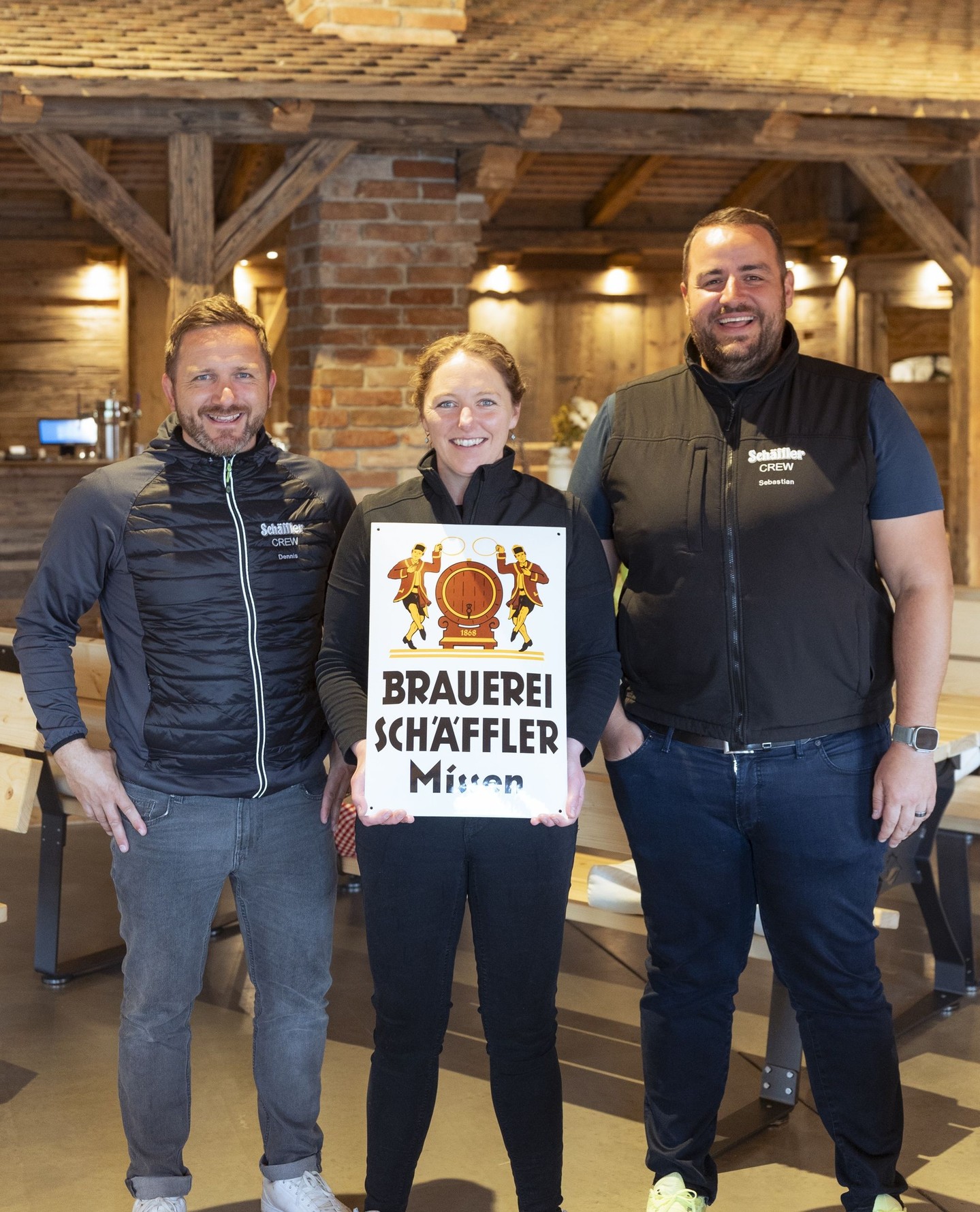 Stoager’s Stube X Schäffler Bräu⁠
⁠
Mit der Stoager’s Stube in Roßhaupten dürfen wir einen neuen Partner begrüßen, der für genau das steht, was man sich wünscht: ehrliche Küche, gemütliche Atmosphäre und richtig gute Gastgeber.⁠
⁠
Ob Hochzeiten, Gebu
