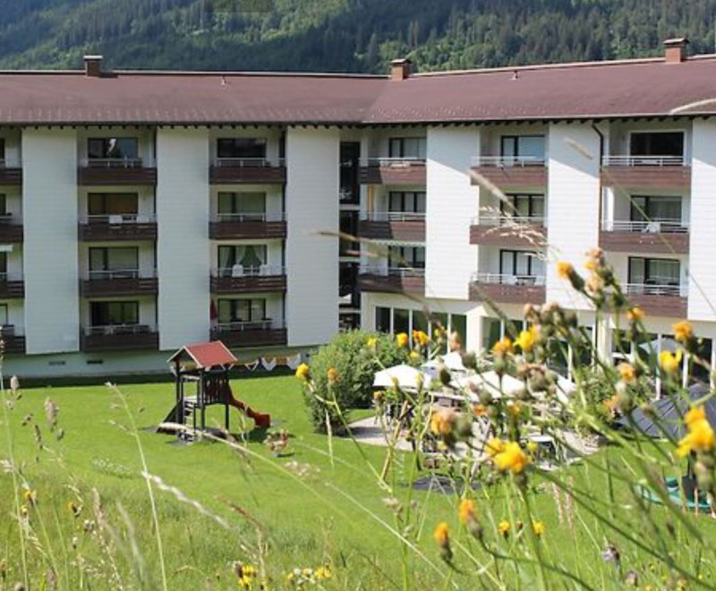 -FERIENAPARTMENT- Exquisite Ferienimmobilie mit Panoramablick 