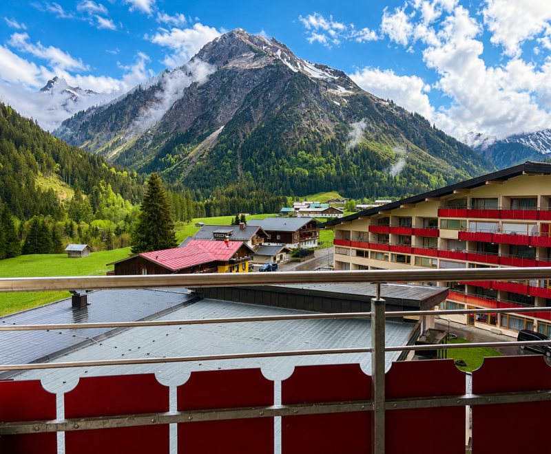 FERIENWOHNUNG im Kleinwalsertal zu verkaufen BIETERVERFAHREN