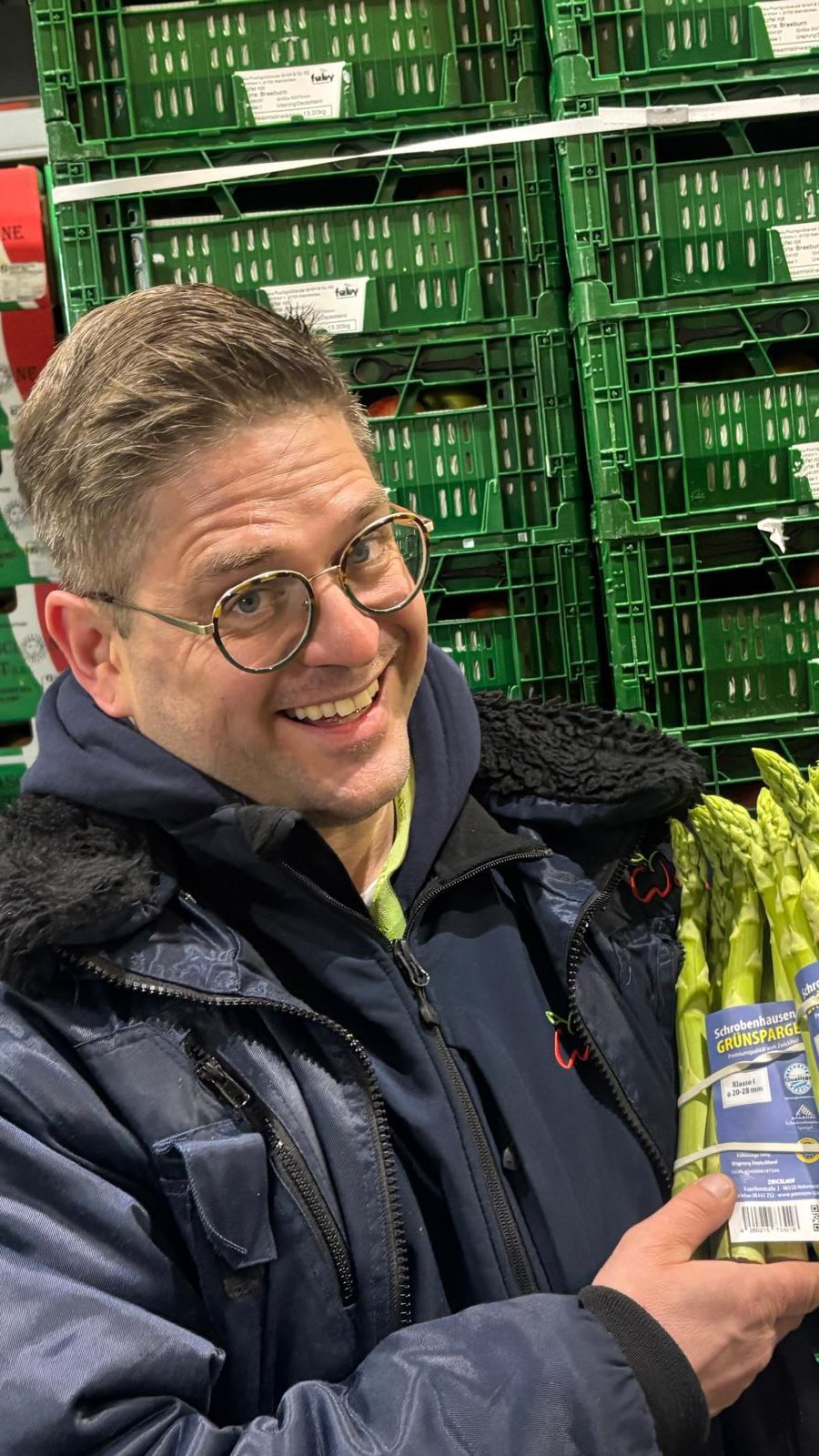 Spargel ist nicht gleich Spargel. In unserer Halle geht’s jetzt richtig rund. Damit du für deine Küche genau das richtige findest, haben wir unser Spargel Sortiment für dich am Start. 

#weiheberlin #berlingastro #spargelsaison #spargelzeit #gastrono