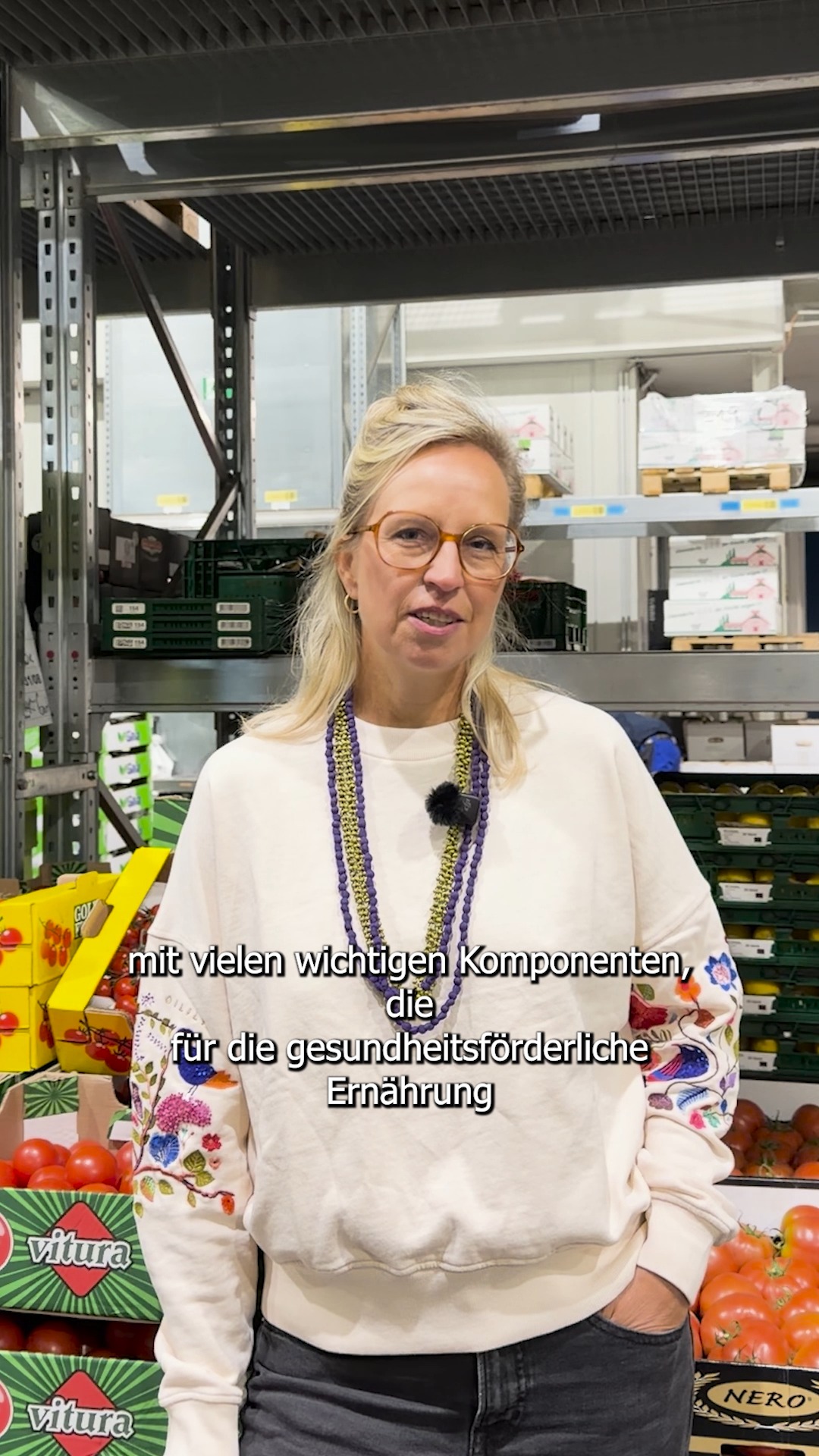 Bei uns zu Gast war Frau Prof. Dr. Diana Rubin. Sie leitet das Zentrum für Ernährungsmedizin an den Vivantes Kliniken in Berlin. Welche Produkte sie für Speisepläne in der Gemeinschaftsgastronomie empfiehlt und was bei ihr selbst auf den Teller kommt
